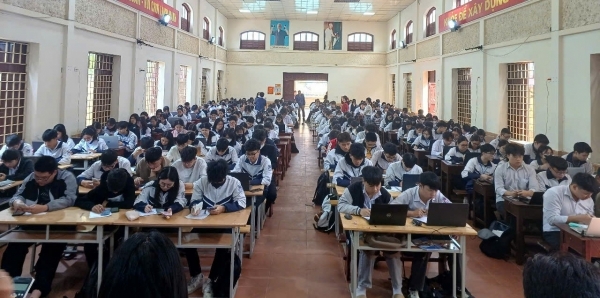 Trạng Nguyên Education phối hợp với Viện Nghiên cứu cao cấp về Toán tổ chức thi thử Toán trực tuyến