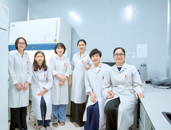 Thủ tướng Phạm Minh Chính gặp gỡ các nhà khoa học nữ đạt Giải thưởng Kovalevskaia