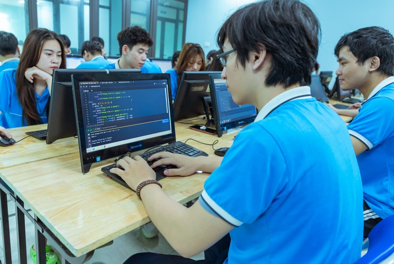 Đưa AI vào trường học: Những rủi ro nếu triển khai thiếu kiểm soát (BÀI 2)