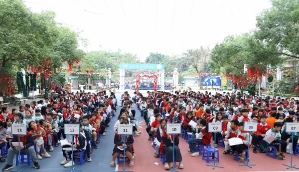 Hàng nghìn học sinh tiểu học tại Hà Nội háo hức tranh tài ở Kỳ thi Hội