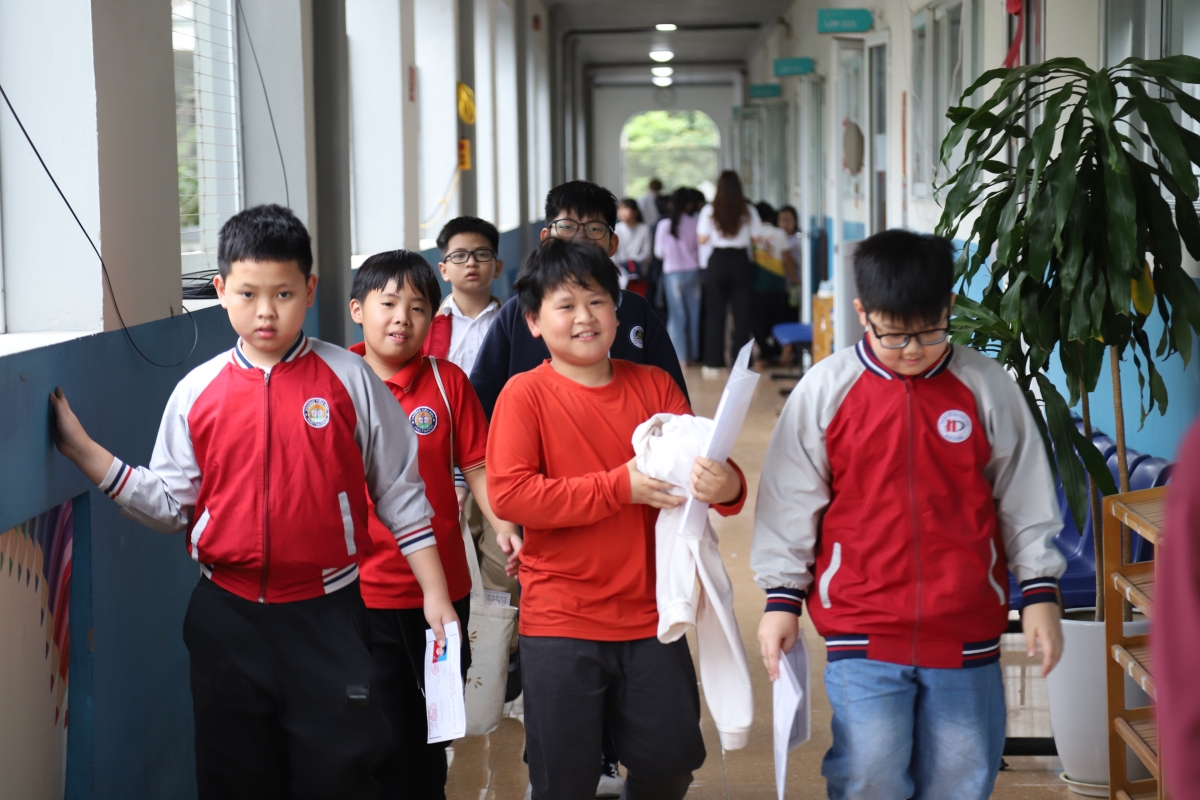 Hàng nghìn học sinh tiểu học tại Hà Nội háo hức tranh tài ở Kỳ thi Hội