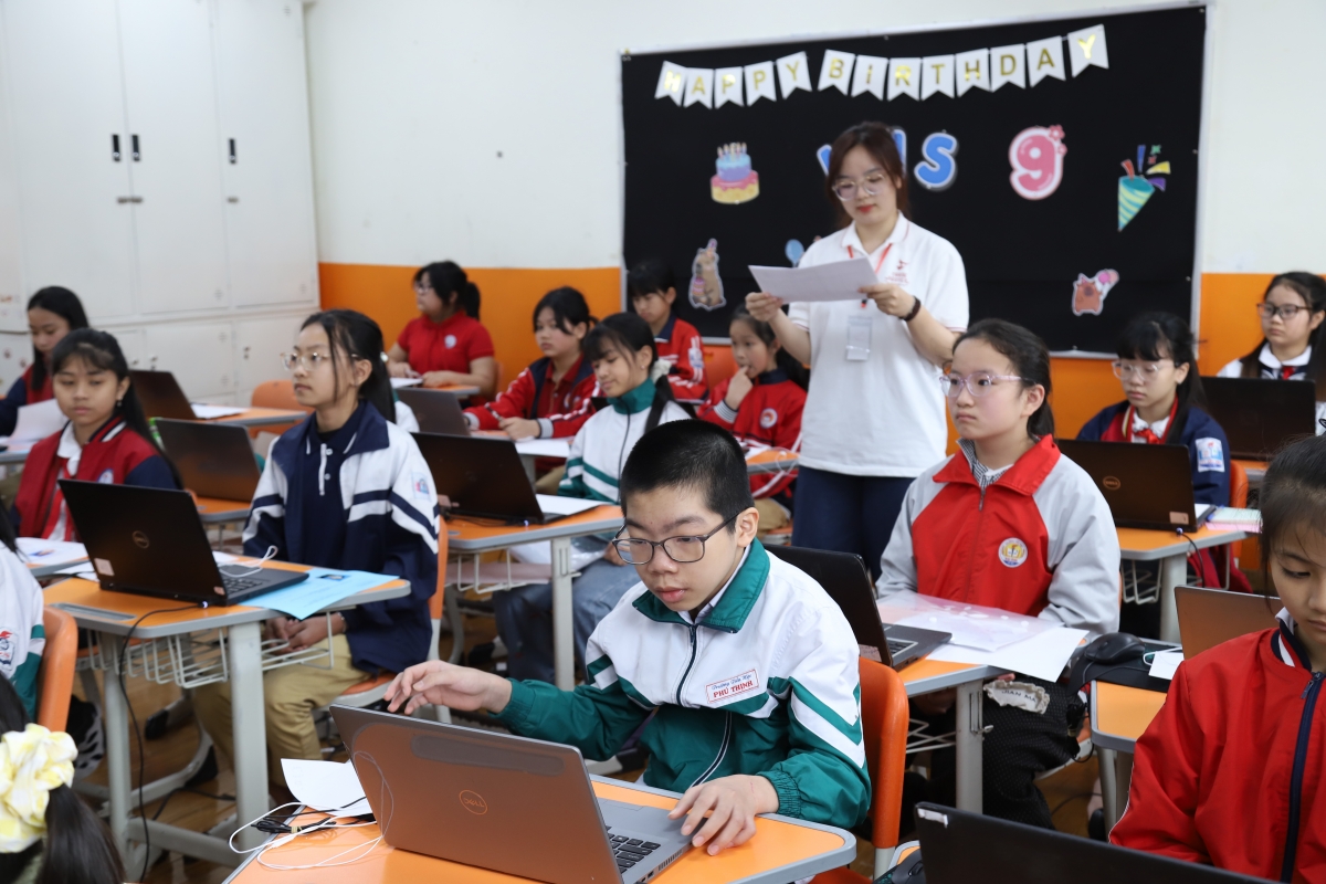 Hàng nghìn học sinh tiểu học tại Hà Nội háo hức tranh tài ở Kỳ thi Hội