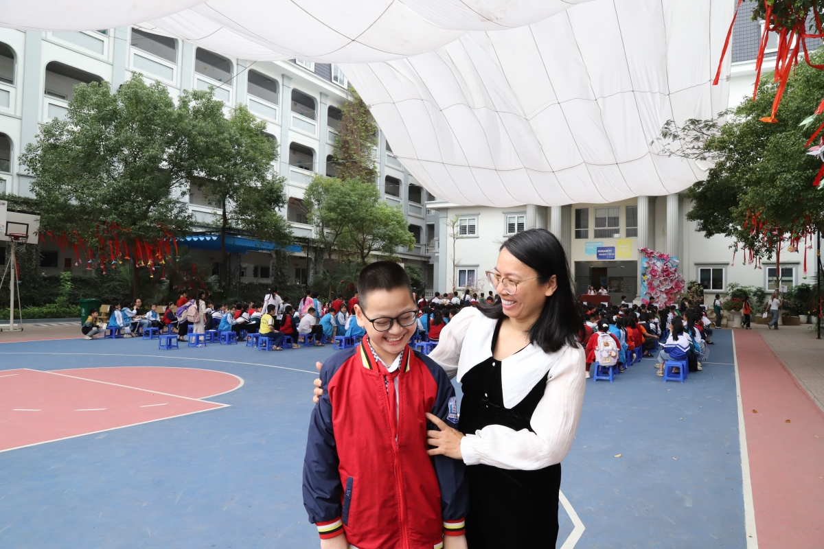 Hàng nghìn học sinh tiểu học tại Hà Nội háo hức tranh tài ở Kỳ thi Hội