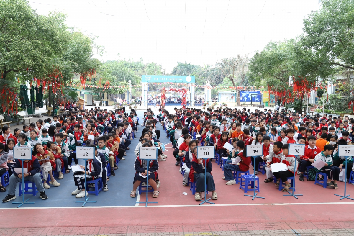 Hàng nghìn học sinh tiểu học tại Hà Nội háo hức tranh tài ở Kỳ thi Hội
