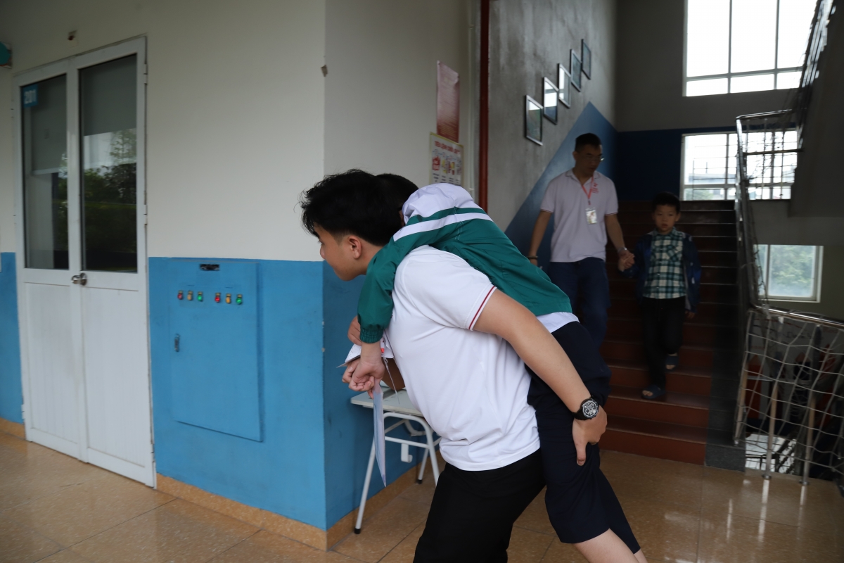 Hàng nghìn học sinh tiểu học tại Hà Nội háo hức tranh tài ở Kỳ thi Hội