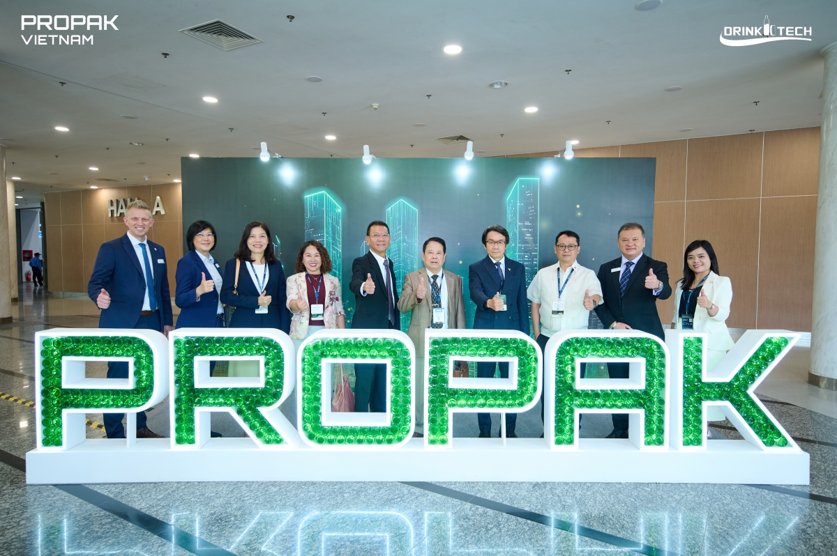 Các đại biểu tham dự tại Triển lãm ProPak Vietnam 2025