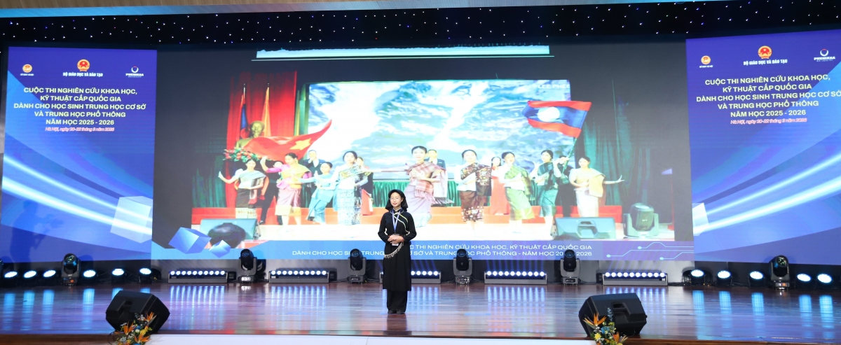 Sức sáng tạo của học sinh Việt Nam bùng nổ qua 242 dự án nghiên cứu khoa học