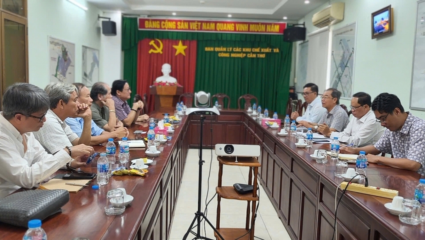 VAA làm việc tại Cần Thơ - tăng cường liên kết hệ thống Hội