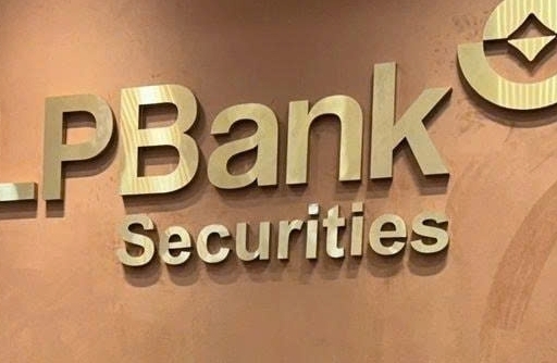 Chứng khoán LPBank đề xuất vay hàng nghìn tỷ đồng từ cổ đông chiến lược