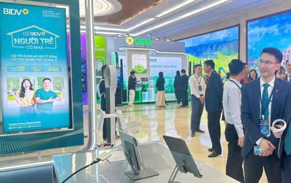 Tổng Giám đốc BIDV đề xuất loạt giải pháp tháo gỡ điểm nghẽn, nâng cao năng lực hệ thống tài chính - ngân hàng