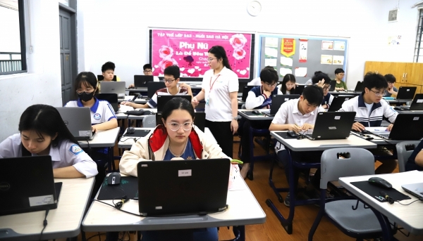 Hơn 17 nghìn học sinh phổ thông toàn quốc tham gia tranh tài tại Sân chơi Toán học Việt Nam