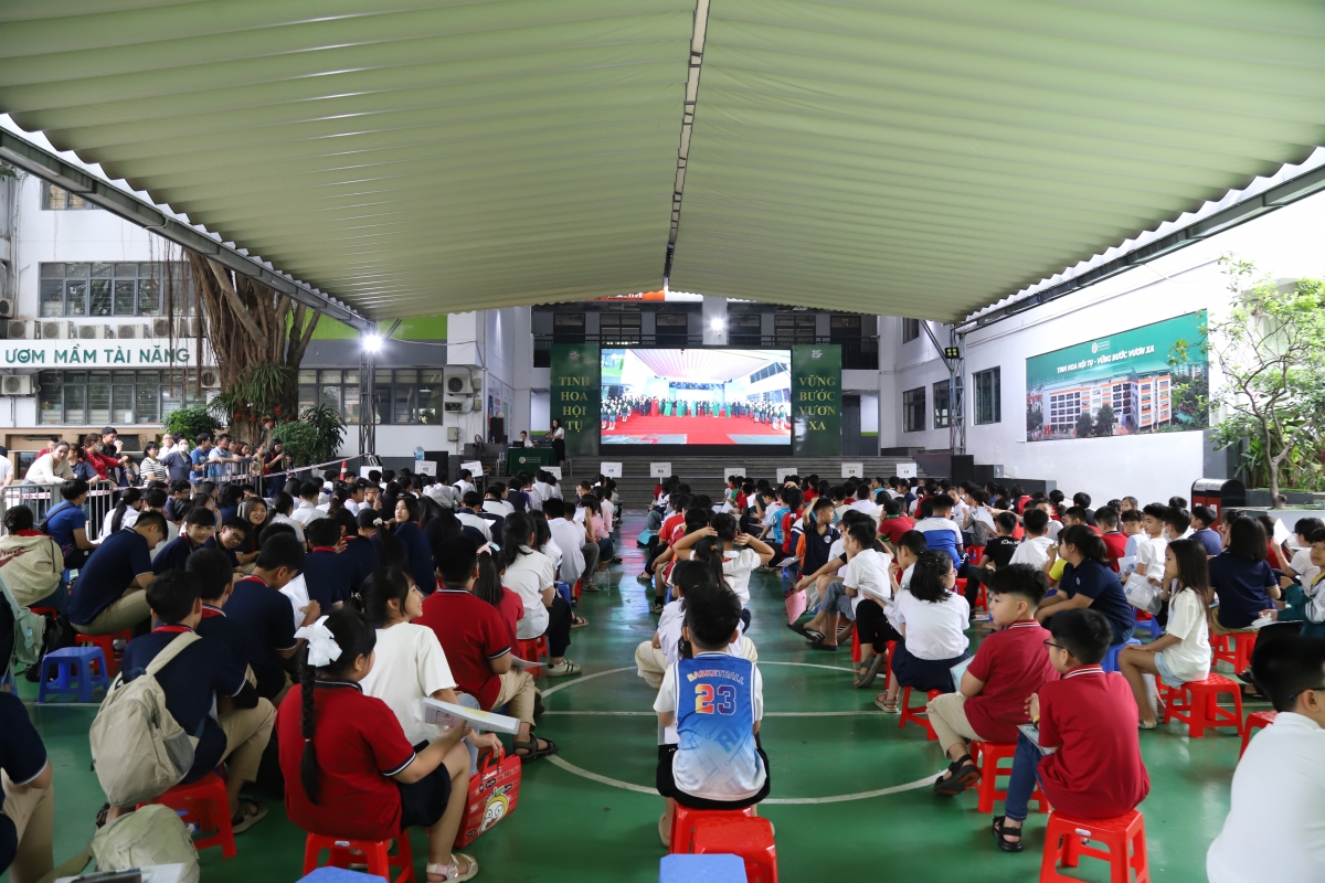 Hơn 17 nghìn học sinh phổ thông toàn quốc tham gia tranh tài tại Sân chơi Toán học Việt Nam