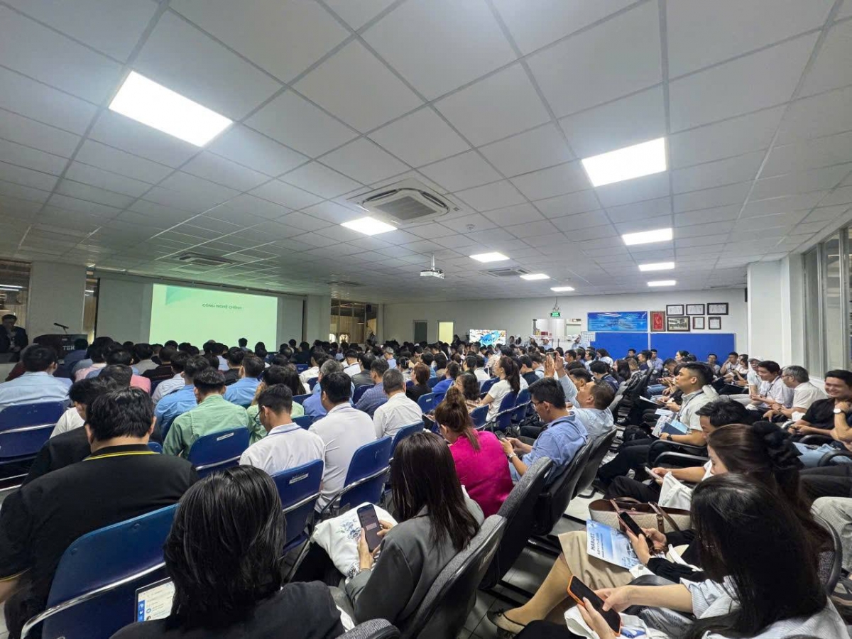 Toàn cảnh hội thảo TEK Series thu hút hơn 180 doanh nghiệp, thảo luận về tự động hóa và chiến lược sản xuất tại Việt Nam
