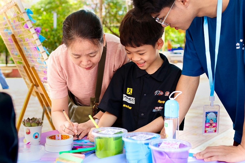 Scribbles’ Exhibition 2026: Định hình bản sắc trẻ thơ qua lăng kính cộng đồng