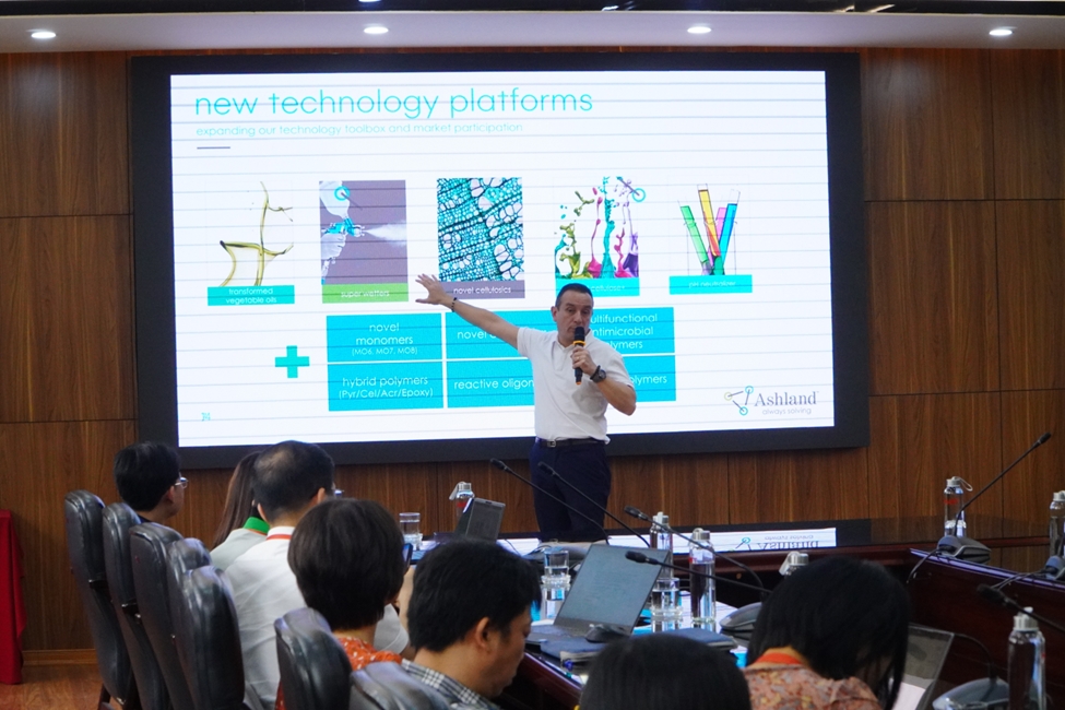 Doanh nghiệp và nhà trường chung tay giải bài toán đào tạo đại học