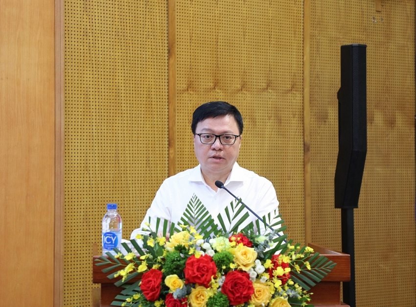 Quán triệt Nghị quyết Đại hội XIV: Xây dựng báo chí chuyên nghiệp, phát huy vai trò trí thức, văn nghệ sĩ