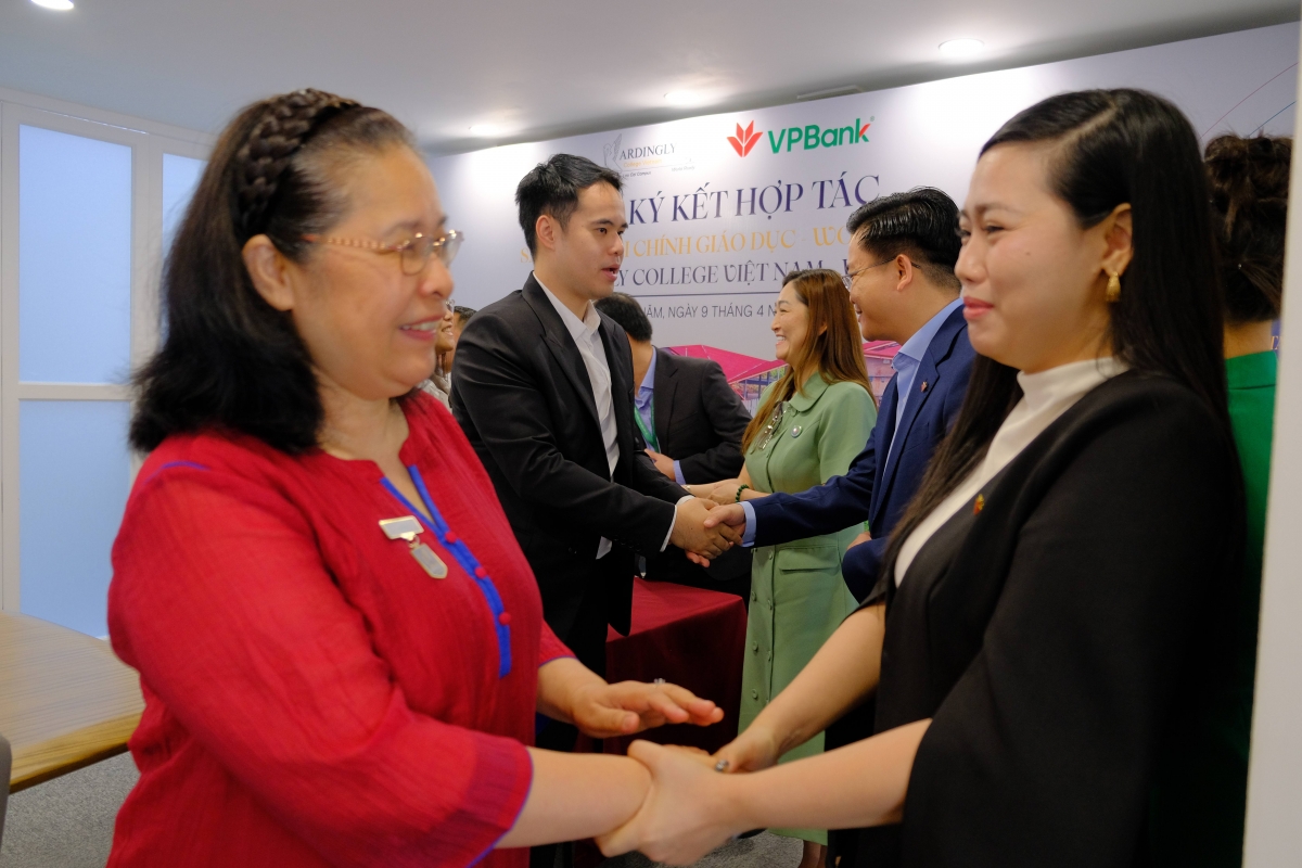 Ardingly College Việt Nam và VPBank ra mắt giải pháp tài chính - giáo dục: World Ready