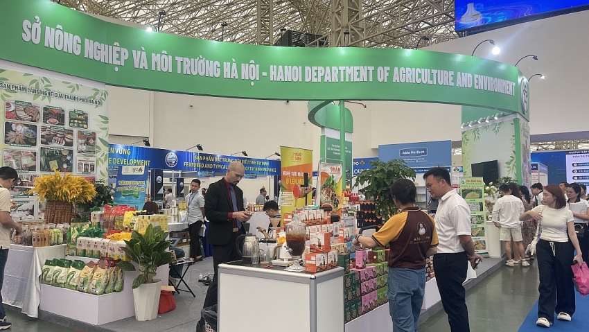 Hơn 6.500 lượt khách trong ngày khai mạc, Vietnam Expo 2026 lan tỏa sức hút toàn cầu