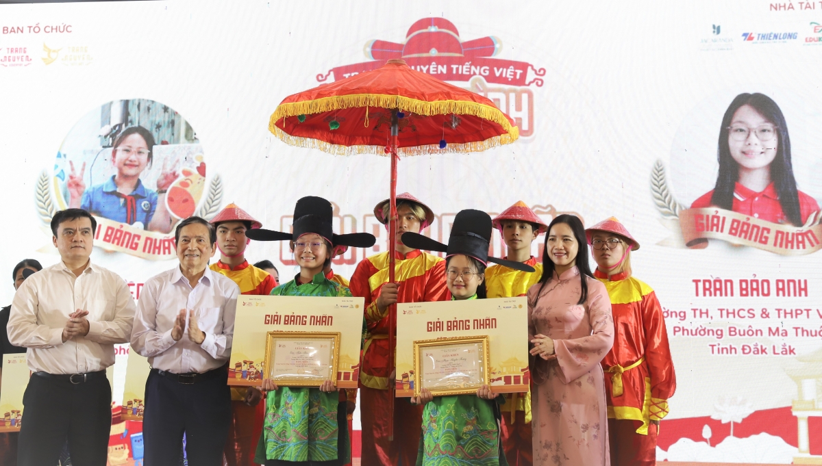 Hành trình kết nối về nguồn cội của 329 học sinh tiểu học trên toàn quốc