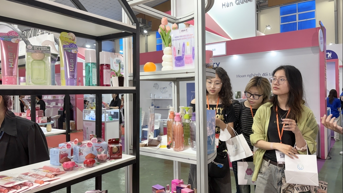 Beautycare Expo Hà Nội 2026: Không khí sôi động, quy tụ hàng trăm thương hiệu làm đẹp