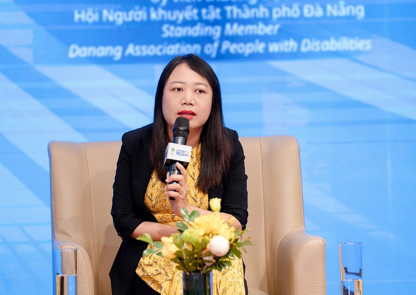 Khoảng cách số của người khuyết tật: Không chỉ là câu chuyện thiết bị