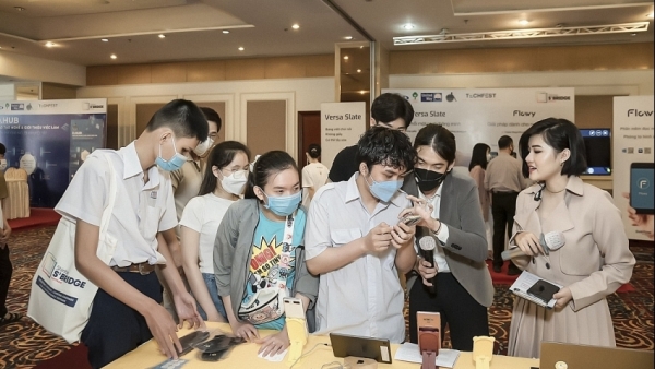 Khoảng cách số của người khuyết tật: Không chỉ là câu chuyện thiết bị