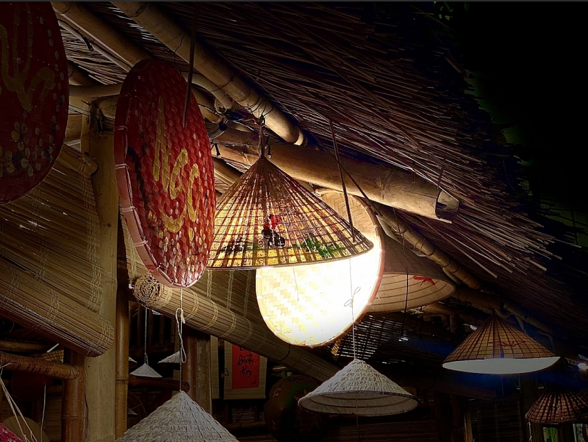 “Vườn ánh sáng” thắp bừng Văn Miếu: Kích hoạt không gian sáng tạo giữa lòng di sản