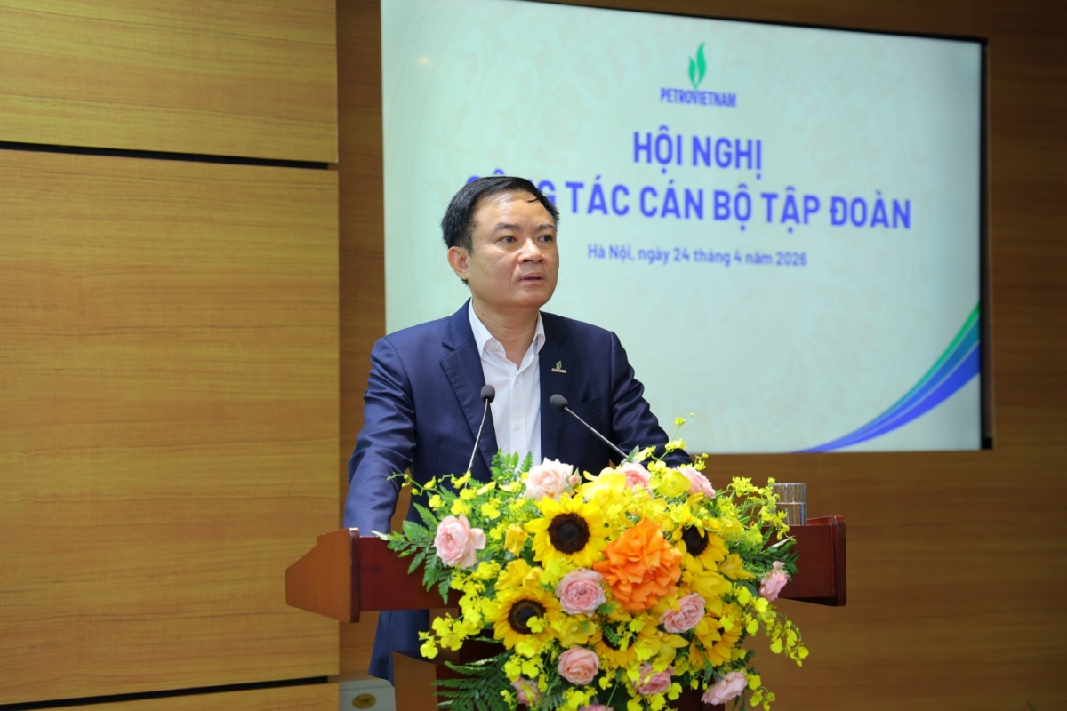 Đồng chí Lê Ngọc Sơn, Bí thư Đảng ủy, Chủ tịch HĐTV Petrovietnam nhấn mạnh việc kiện toàn bộ máy lãnh đạo để phù hợp với quy mô lớn và các nhiệm vụ mới là rất cấp thiết, nhất là đối với vị trí Tổng Giám đốc Tập đoàn.