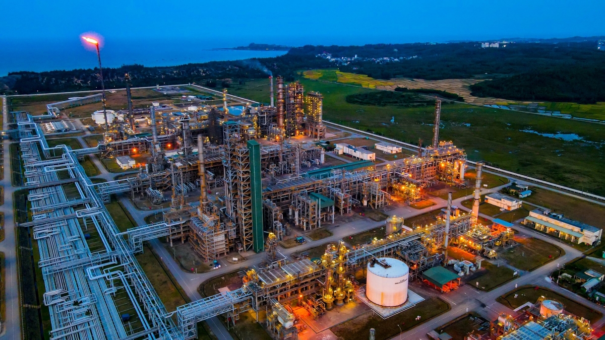 Petrovietnam - Lá chắn năng lượng đa tầng