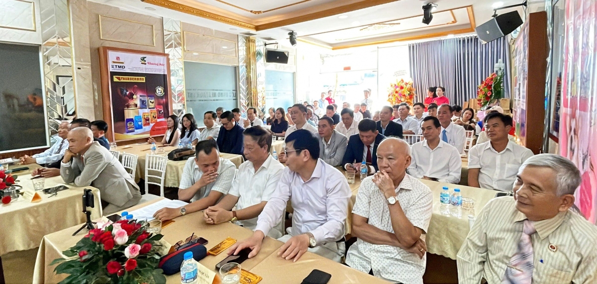 Tạp chí Việt Nam hương sắc ra mắt Văn phòng đại diện Đông Nam Bộ