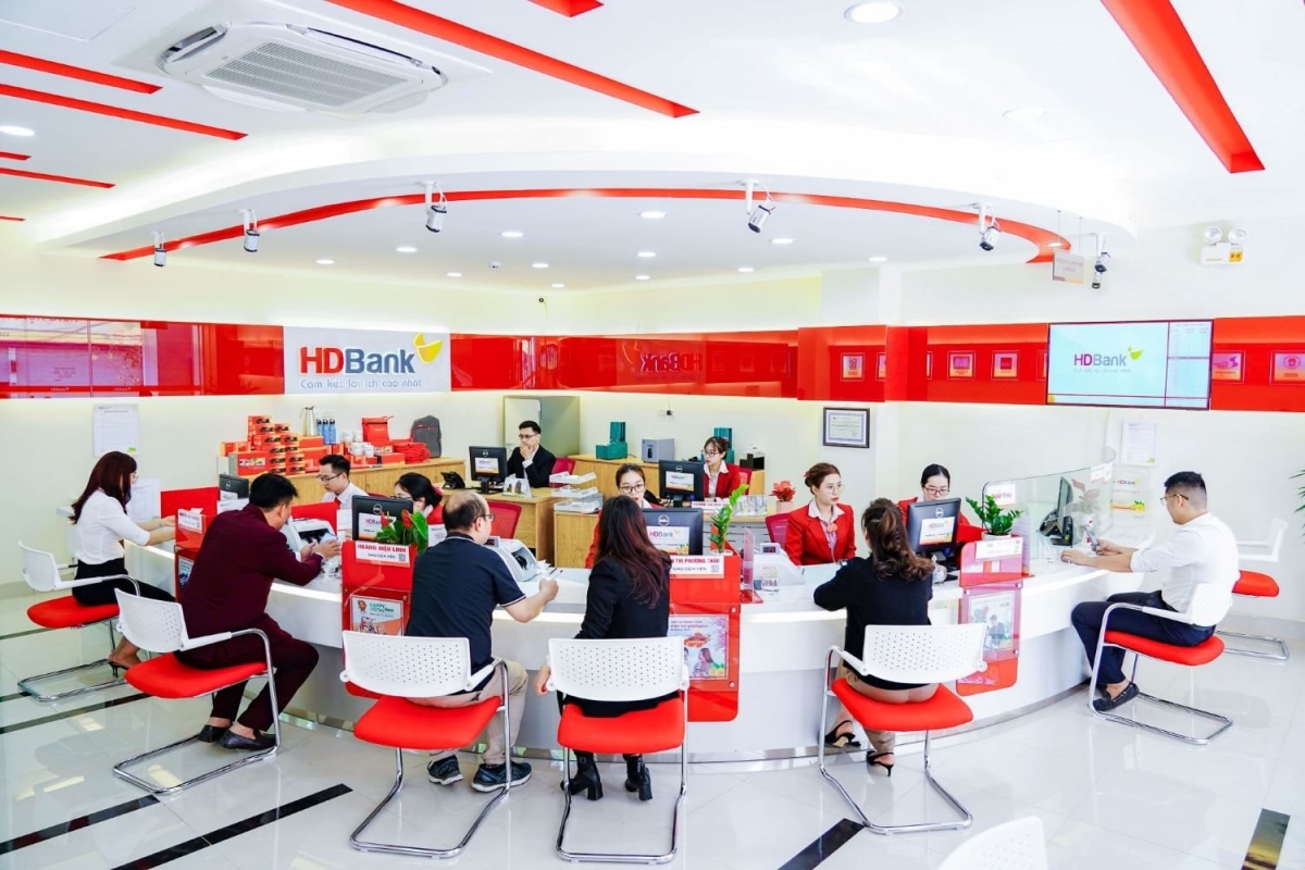 Tin tức ngân hàng nổi bật tuần qua: Nhiều ngân hàng siết xác thực tài khoản, có thể tạm ngừng giao dịch