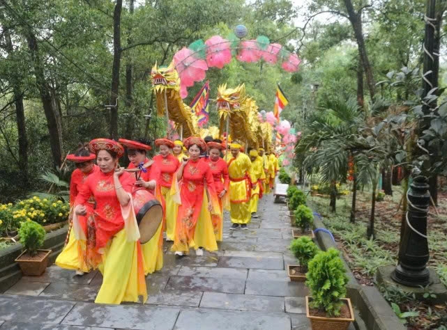 Ninh Bình: Bảo tồn di sản văn hóa phi vật thể quốc gia - Lễ hội chùa Long Đọi Sơn