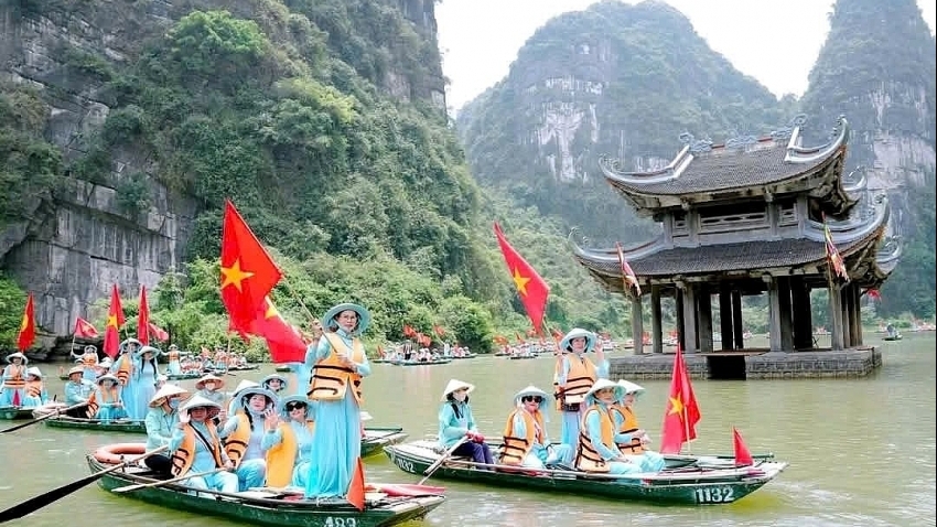 12 triệu lượt khách, doanh thu hàng chục nghìn tỷ đồng: Du lịch Việt Nam lập kỷ lục dịp lễ