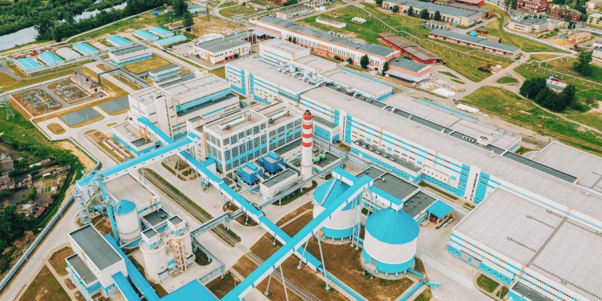 Nhà máy không công nhân: Giấc mơ của kỷ nguyên AI hay vẫn chỉ là khoa học viễn tưởng?