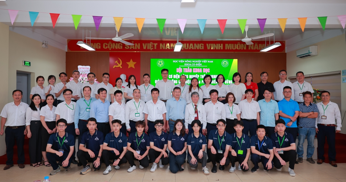 Ứng dụng giải pháp cơ điện nông nghiệp thông minh giúp phát triển bền vững ngành nông nghiệp công nghệ cao