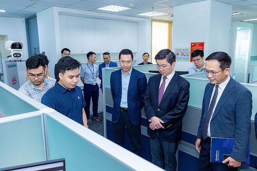 Qualcomm khai trương trung tâm R&D tại Hà Nội, tăng tốc đầu tư AI và bán dẫn ở Việt Nam