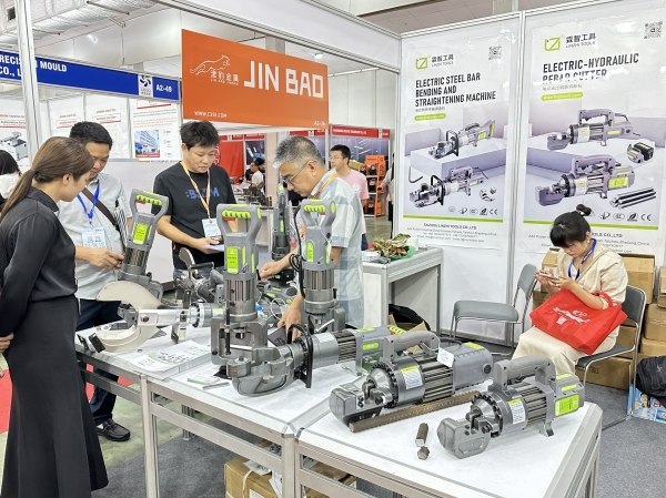 350 gian hàng quy tụ tại triển lãm Vinamac Expo 2026