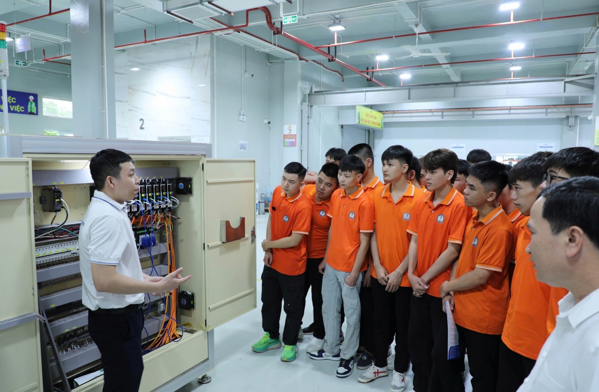 ETEK khởi động chương trình đào tạo kỹ sư tự động hóa chất lượng cho các trường nghề