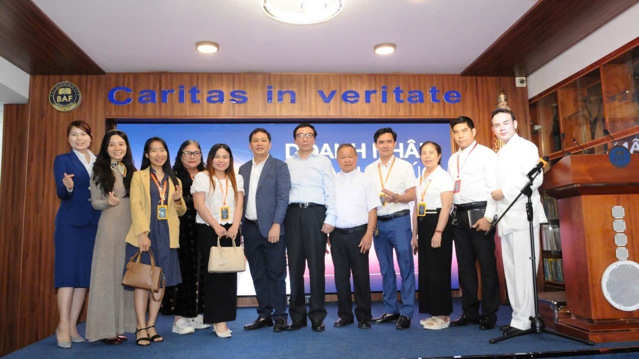Khai mạc chương trình đào tạo " Doanh nhân và Sức khỏe 2026": Khởi động hành trình sống khỏe và kiến tạo di sản sức khỏe bền vững