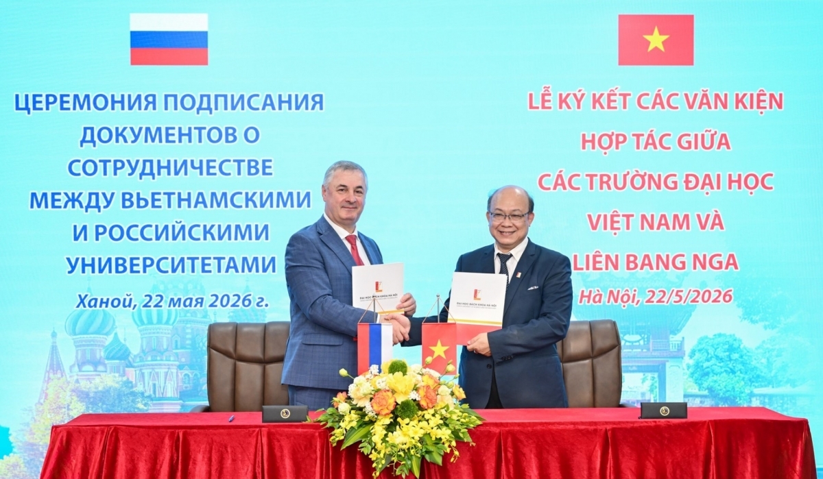 Đại học Bách khoa Hà Nội ký hợp tác chiến lược với các đại học Nga