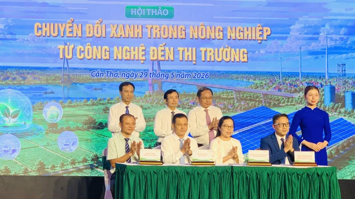 Ký kết hợp tác chiến lược giữa doanh nghiệp, trường đại học, tổ chức khoa học công nghệ và đơn vị phân phối 