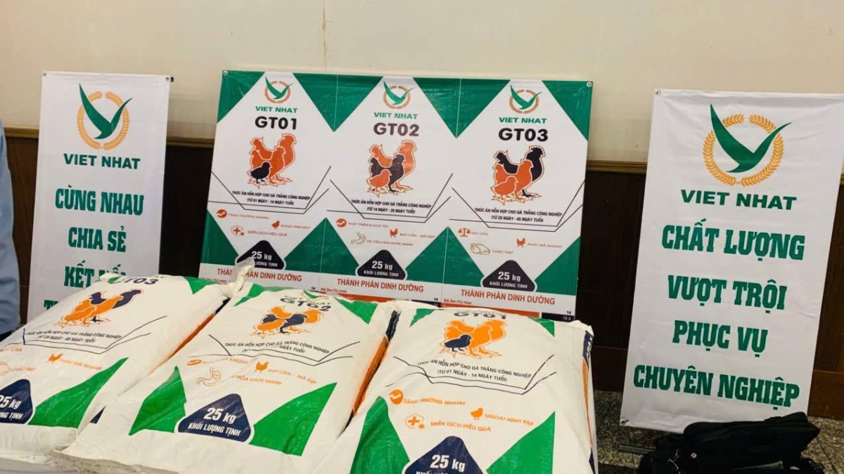 Sản phẩm đặc trưng được trưng bày bên lề hội thảo