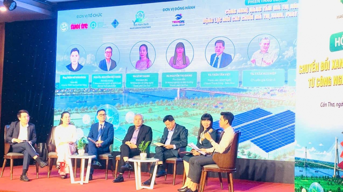 Thảo luận “Công nghệ nâng tầm giá trị nông sản - Động lực mới cho chuỗi giá trị xanh, phát triển bền vững”