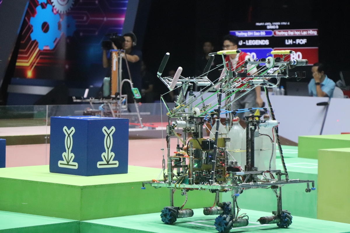 4 đội đầu tiên góp mặt tại Tứ kết Robocon Việt Nam 2026