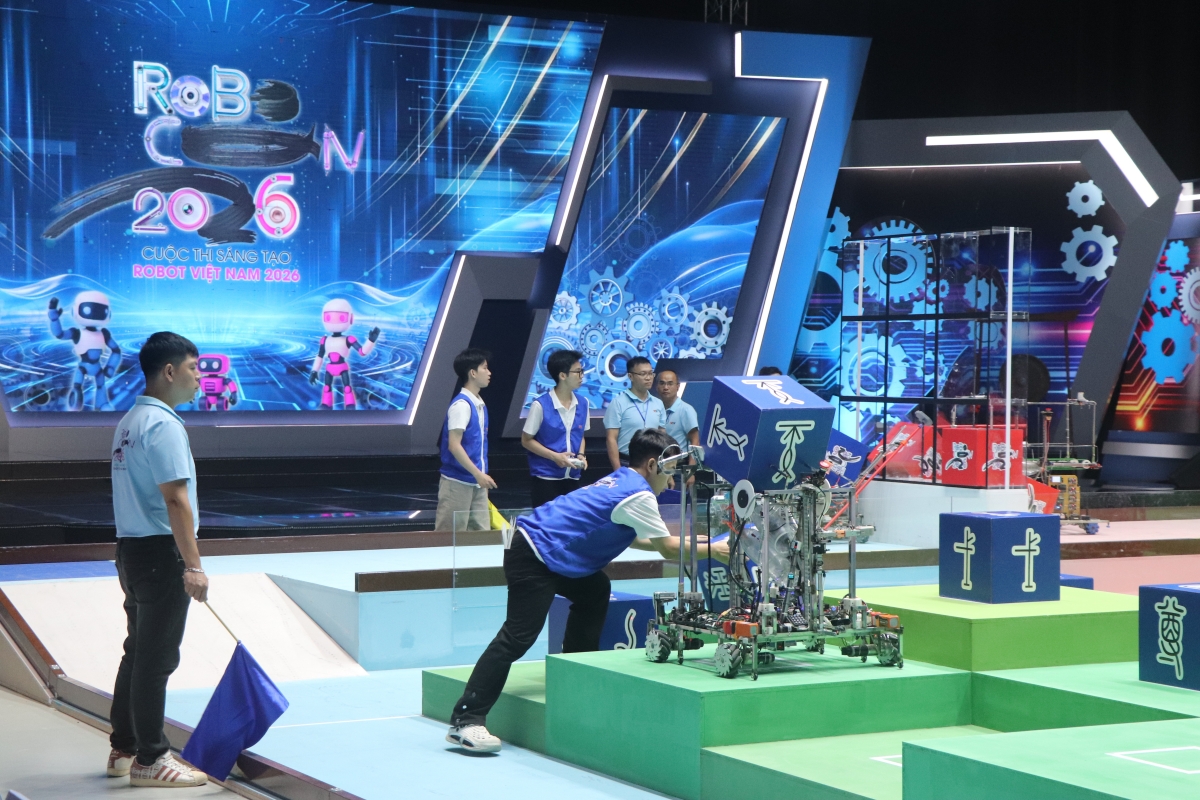 4 đội đầu tiên góp mặt tại Tứ kết Robocon Việt Nam 2026