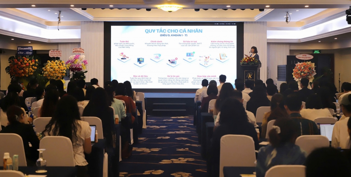 Xây dựng văn hóa trên không gian số cần sự chung tay của nhiều cấp, ngành