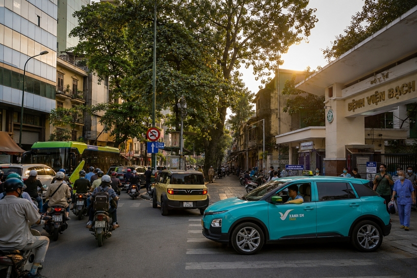 Bài 1: VinFast đang đổi tiếng động cơ cho thành phố