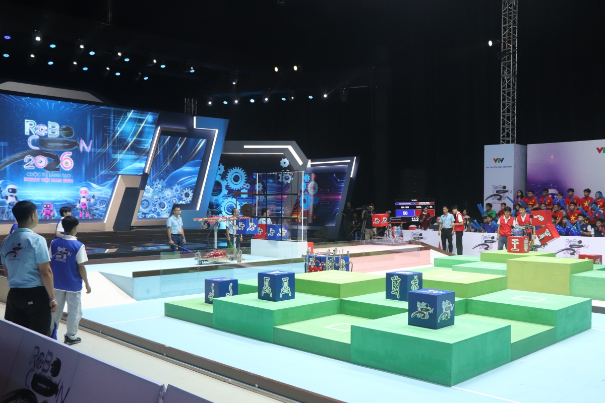LH-FOF đến từ Trường Đại học Lạc Hồng đăng quang Robocon Việt Nam 2026