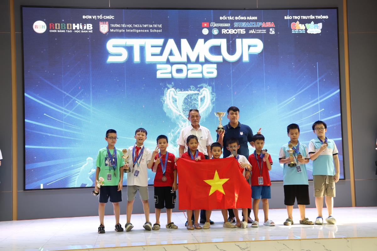 Tinh thần Fair-play xuyên suốt cuộc tranh tài Robotics tại STEAMCUP ASIA 2026