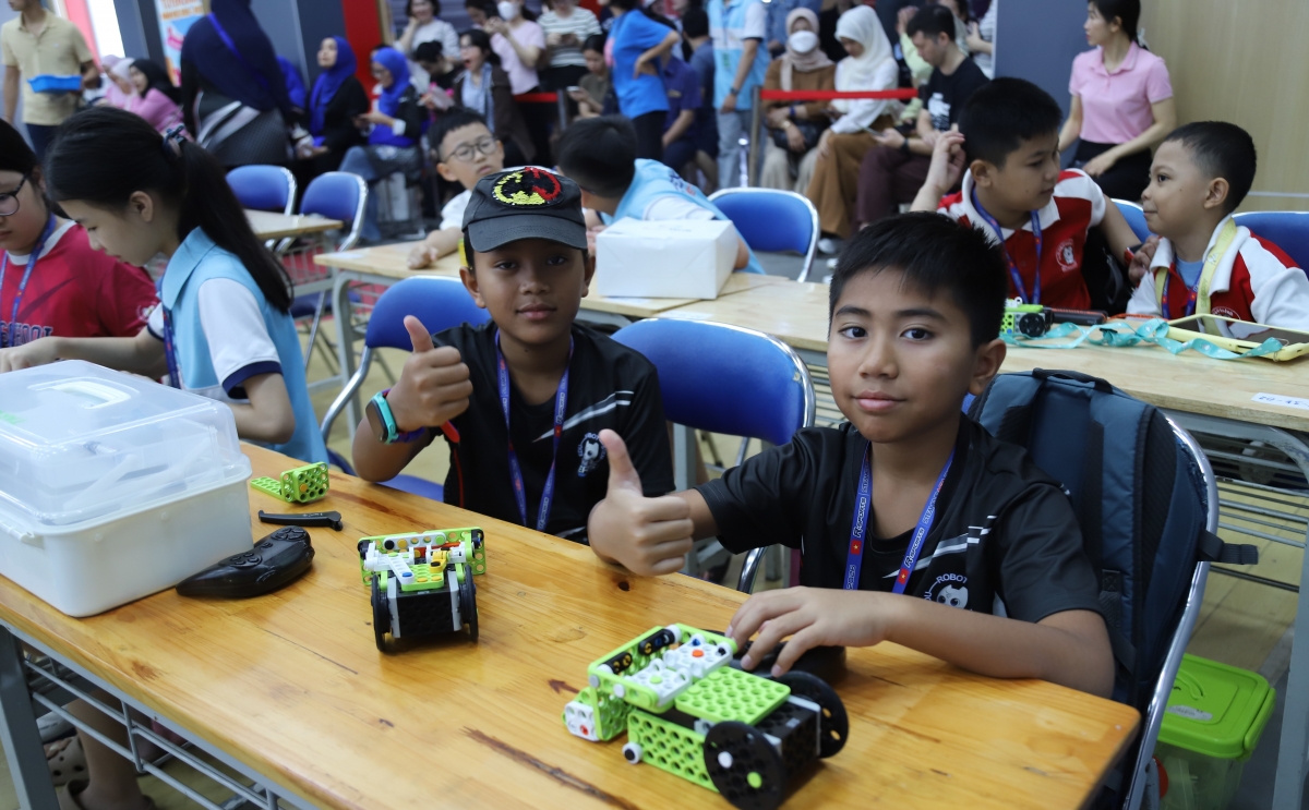 Tinh thần Fair-play xuyên suốt cuộc tranh tài Robotics tại STEAMCUP ASIA 2026